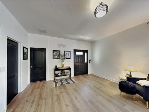 17660 County Road 455 Montverde FL 34756