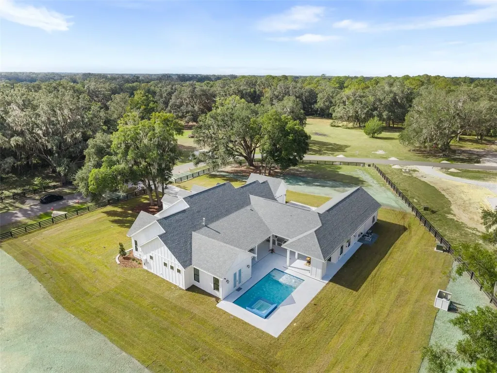 17104 SW 11th Court Newberry FL 32669