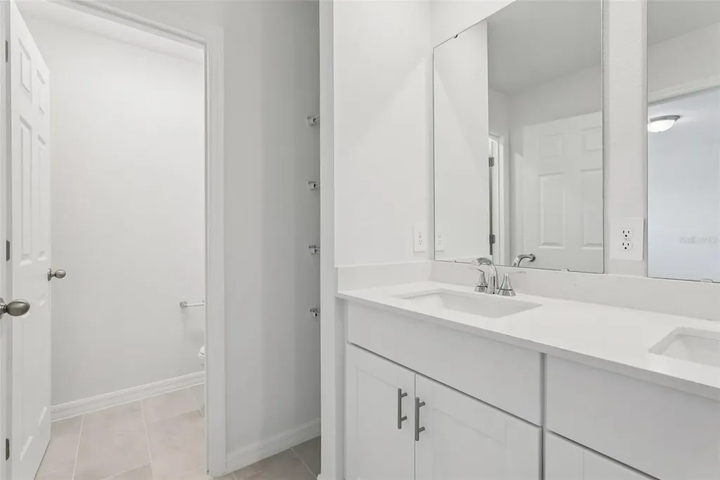 16346 Bird Of Paradise Avenue Clermont FL 34714