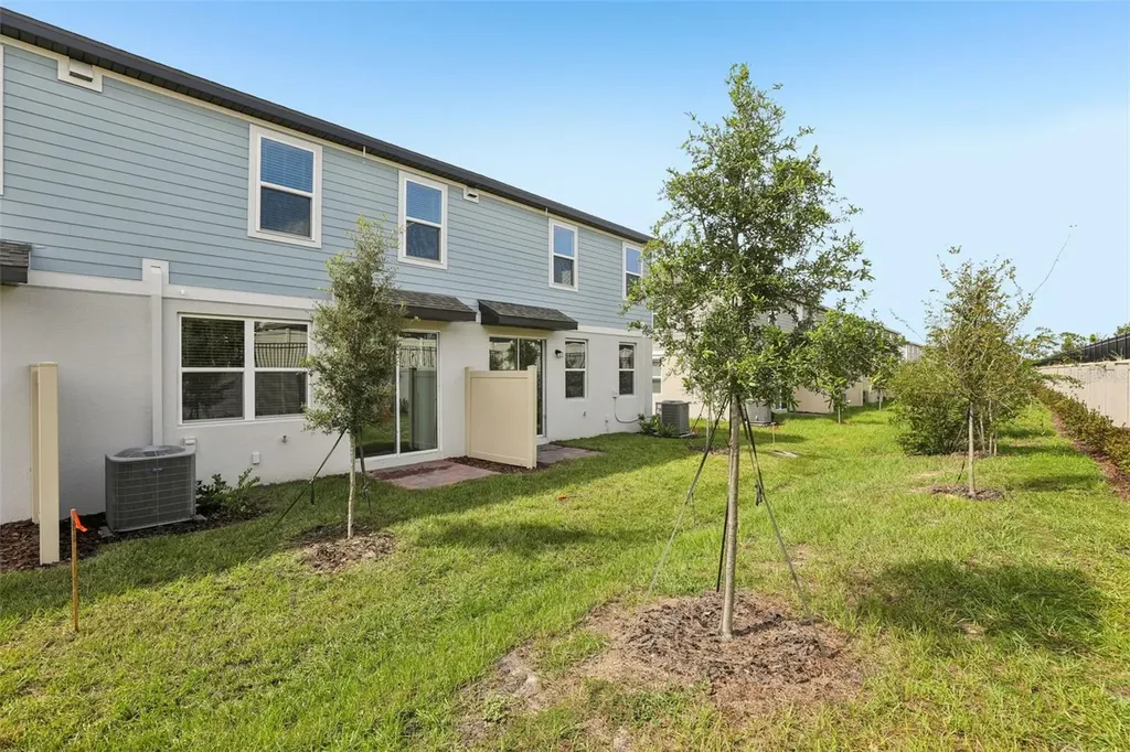 16346 Bird Of Paradise Avenue Clermont FL 34714