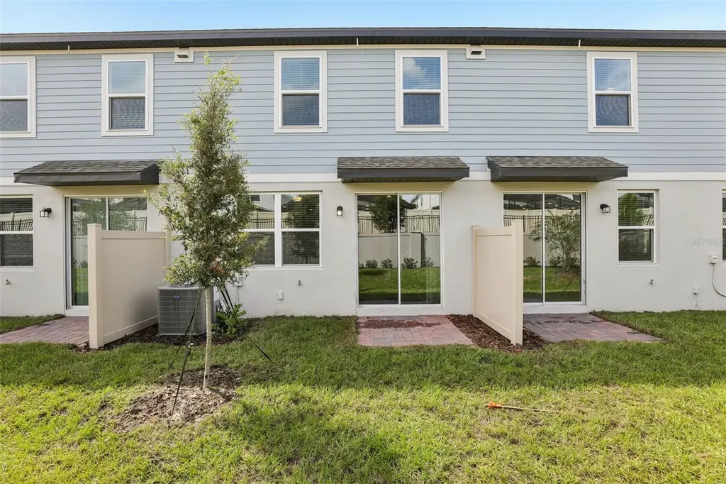 16346 Bird Of Paradise Avenue Clermont FL 34714