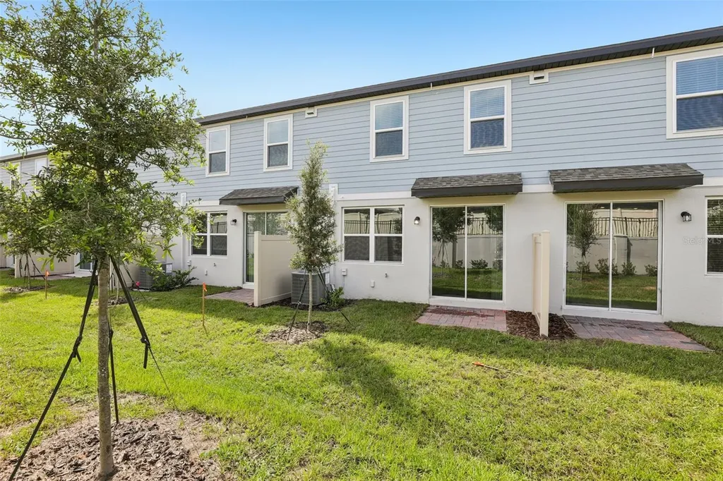16346 Bird Of Paradise Avenue Clermont FL 34714