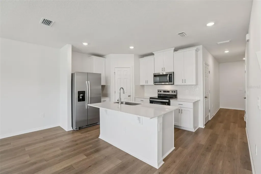 16346 Bird Of Paradise Avenue Clermont FL 34714