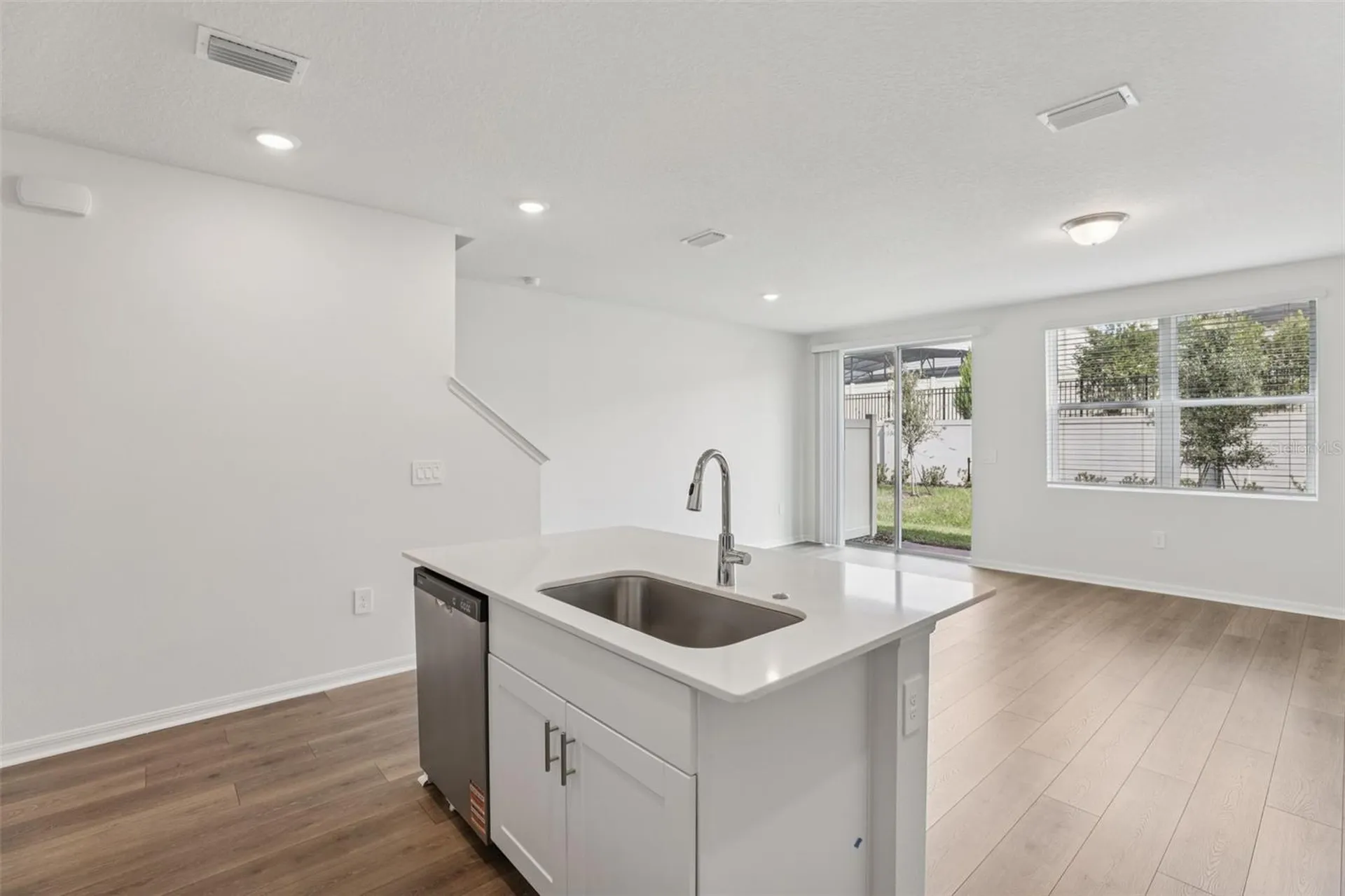 16346 Bird Of Paradise Avenue Clermont FL 34714