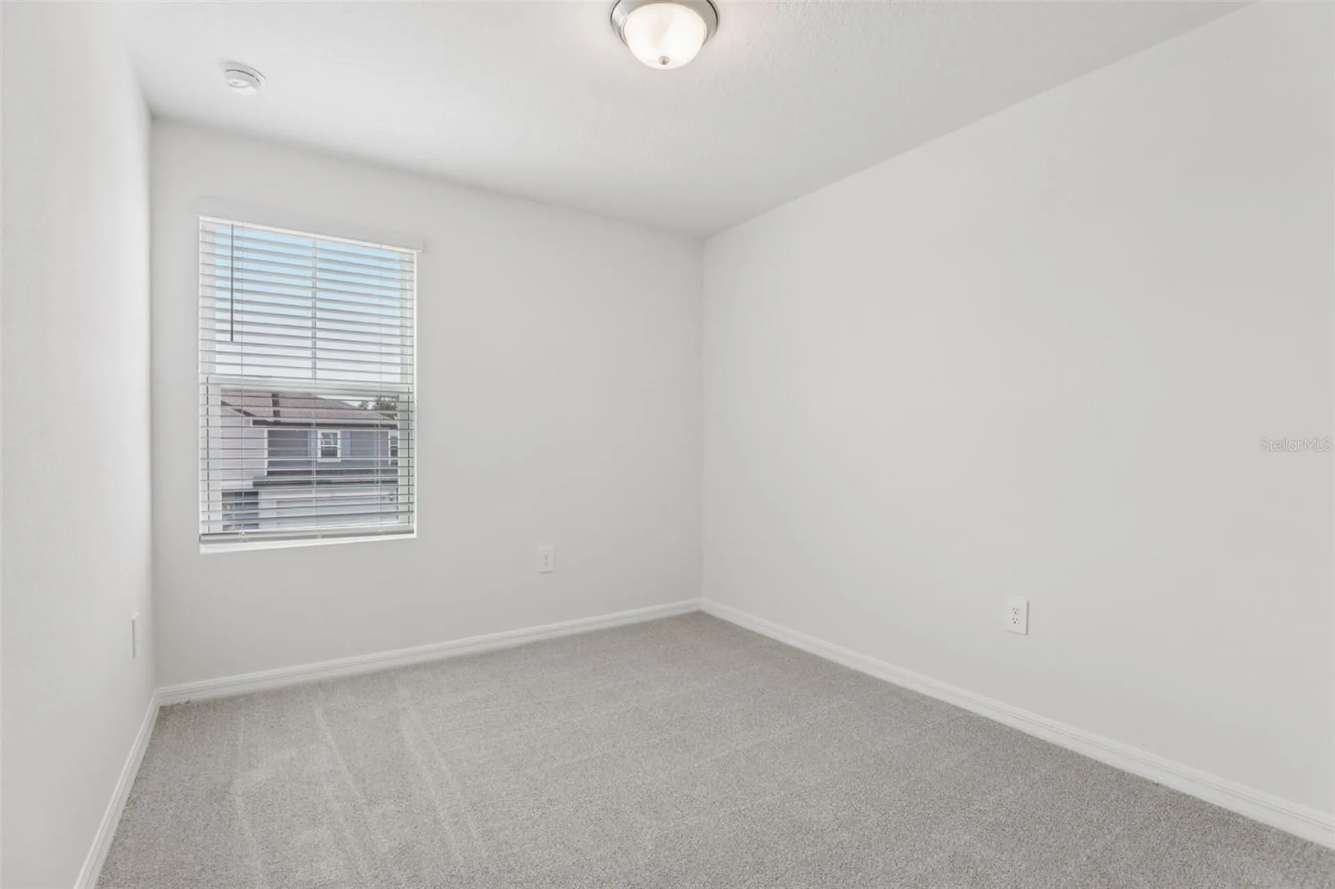 16346 Bird Of Paradise Avenue Clermont FL 34714