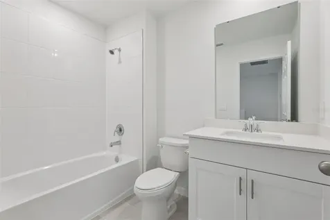 16346 Bird Of Paradise Avenue Clermont FL 34714