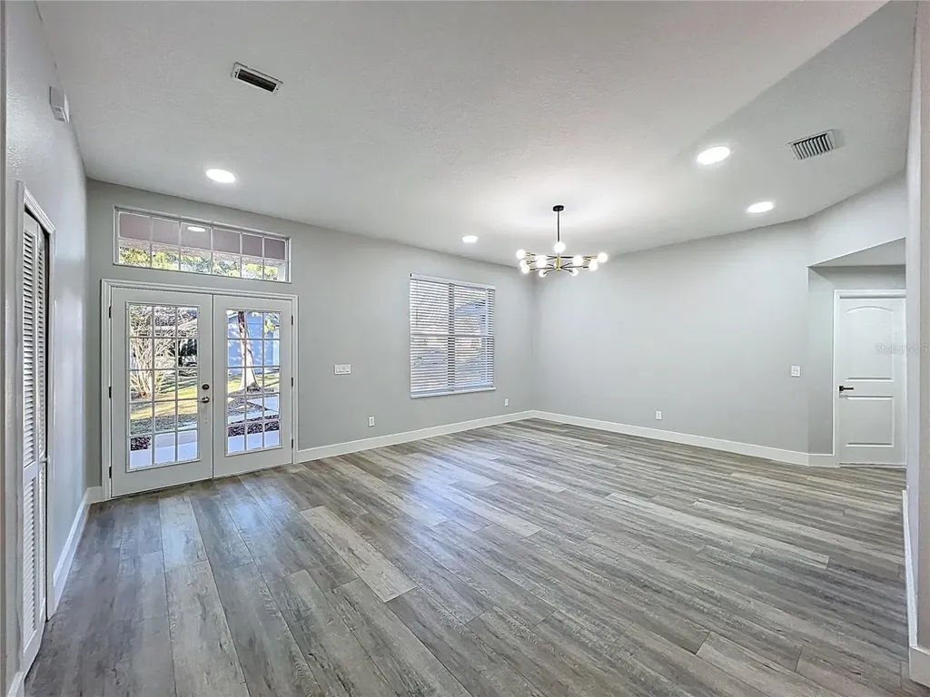 1002 Beckstrom Drive Oviedo FL 32765