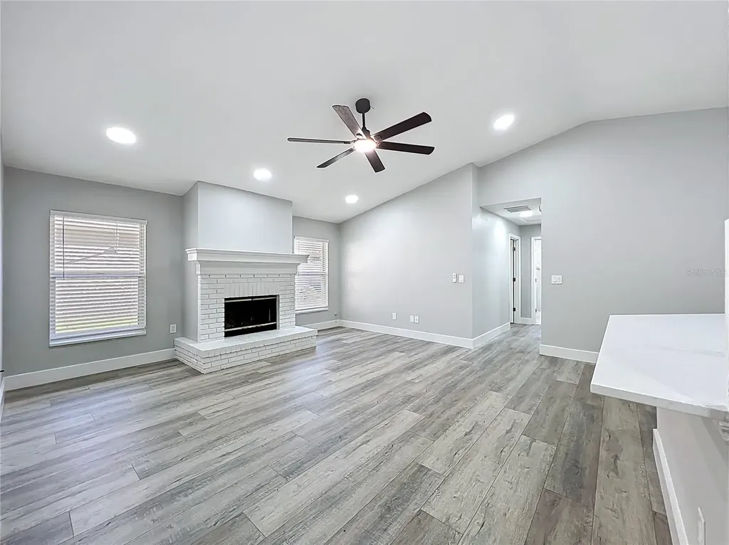 1002 Beckstrom Drive Oviedo FL 32765