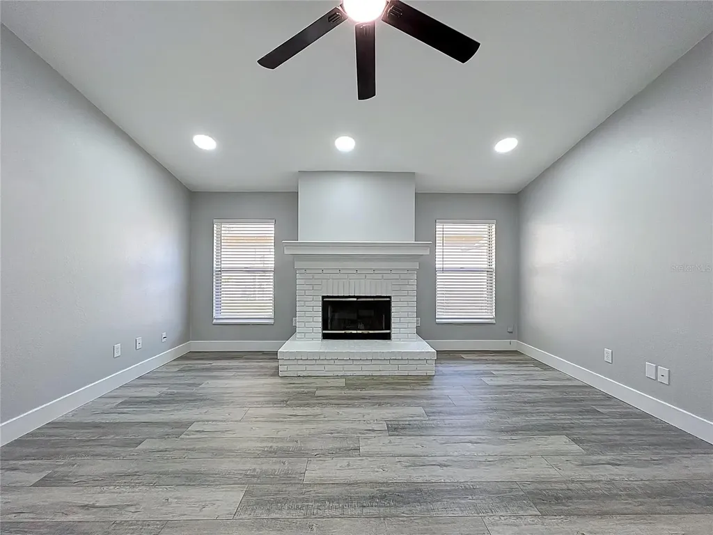 1002 Beckstrom Drive Oviedo FL 32765