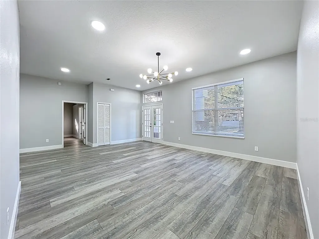 1002 Beckstrom Drive Oviedo FL 32765