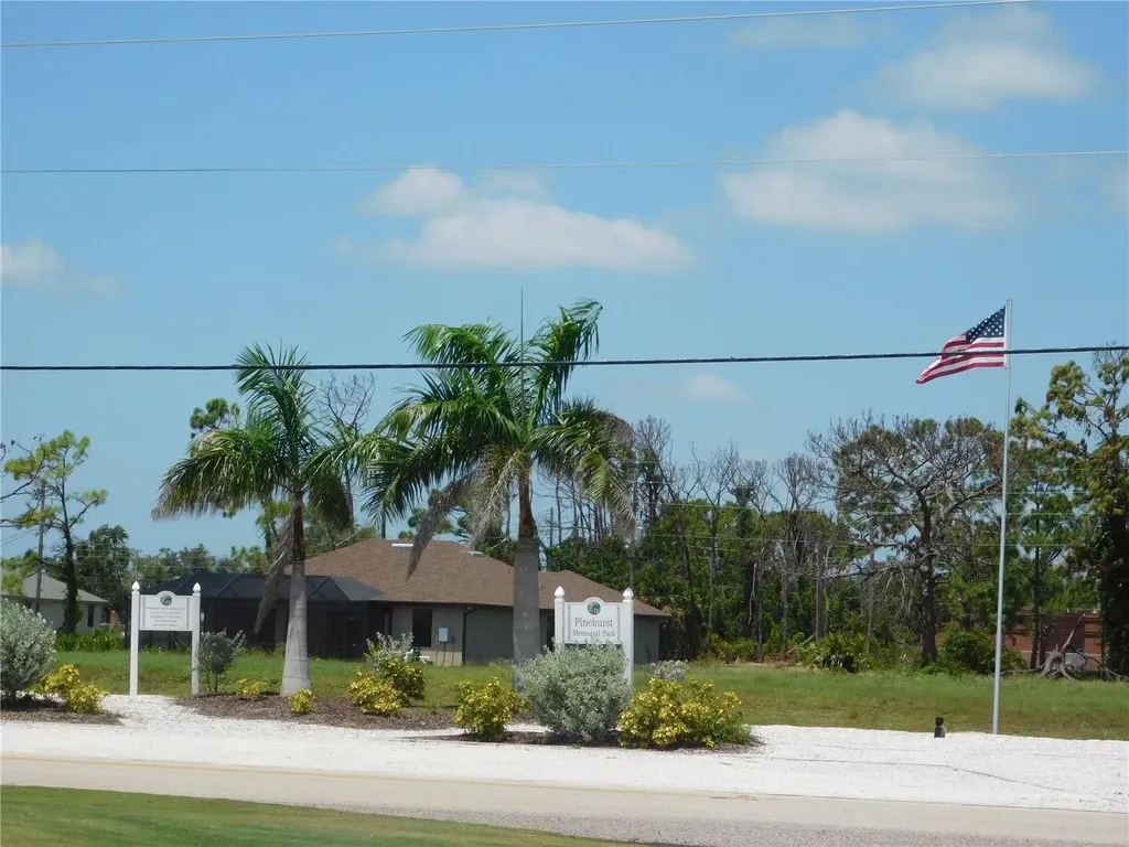 437 Rotonda Circle Rotonda West FL 33947