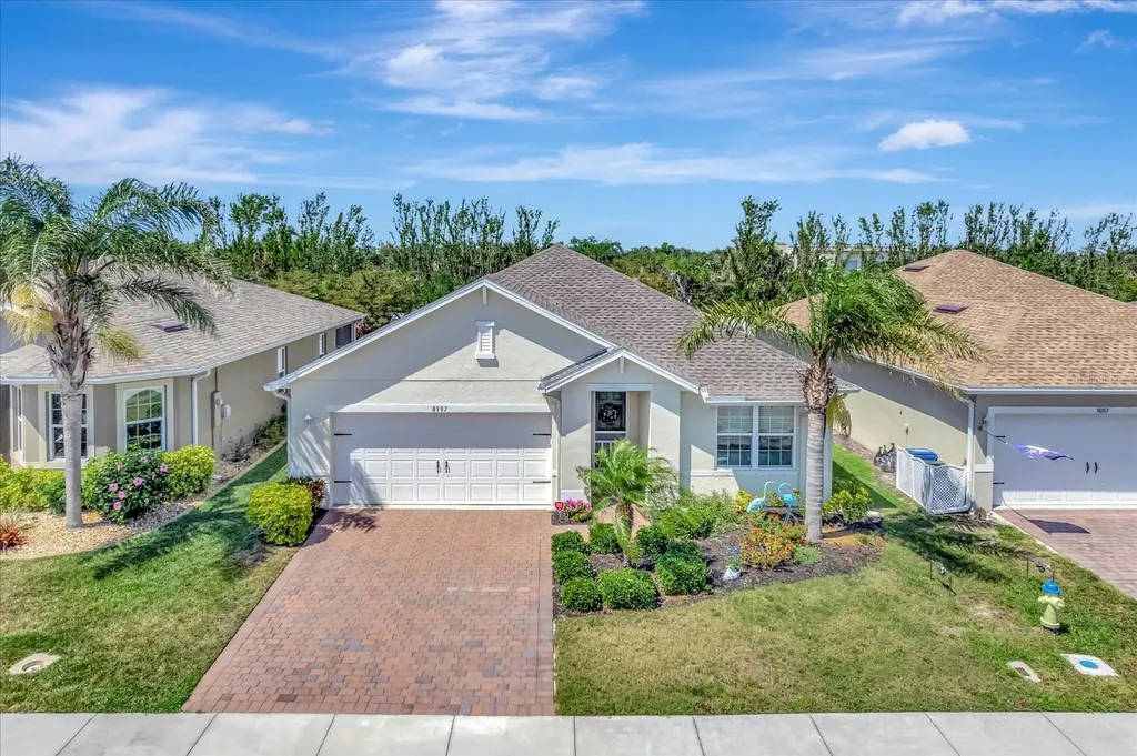 8997 Excelsior Loop Venice FL 34293