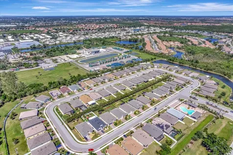 8997 Excelsior Loop Venice FL 34293