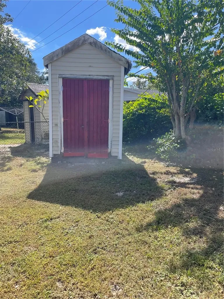 19114 Alice Circle Lutz FL 33558