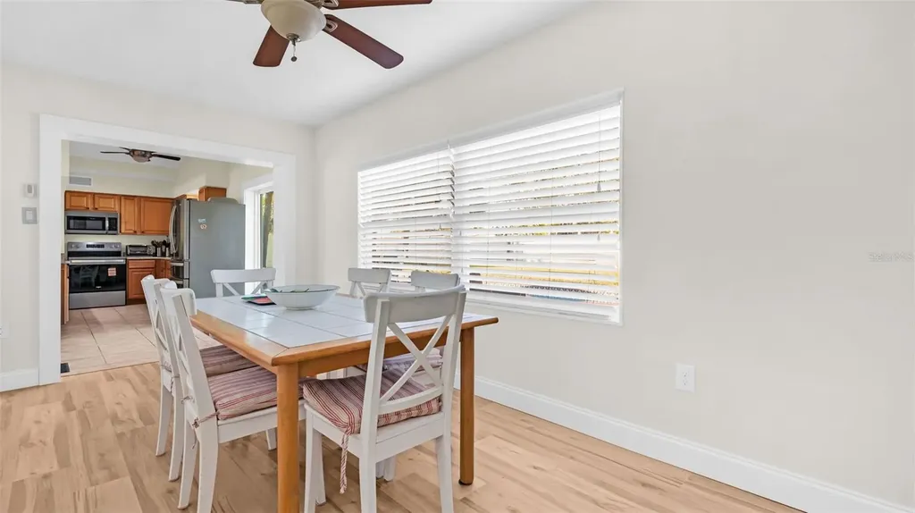 7063 S Shore Drive S St Petersburg FL 33707