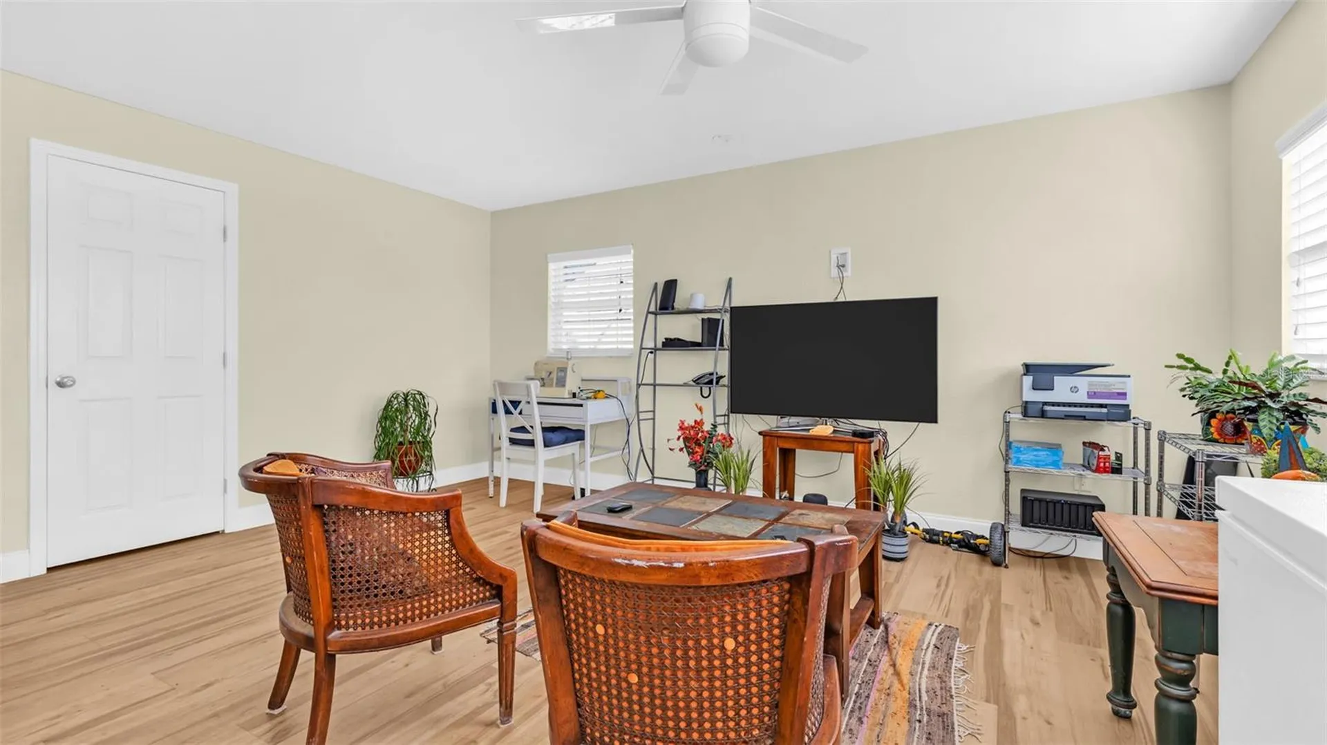 7063 S Shore Drive S St Petersburg FL 33707