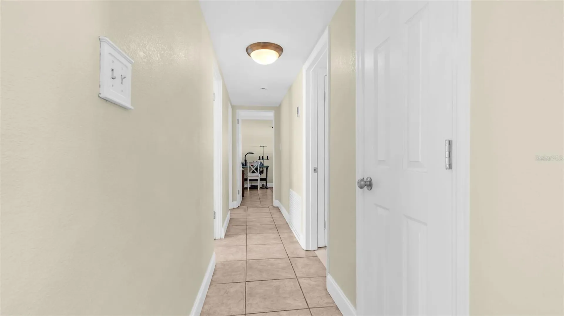 7063 S Shore Drive S St Petersburg FL 33707