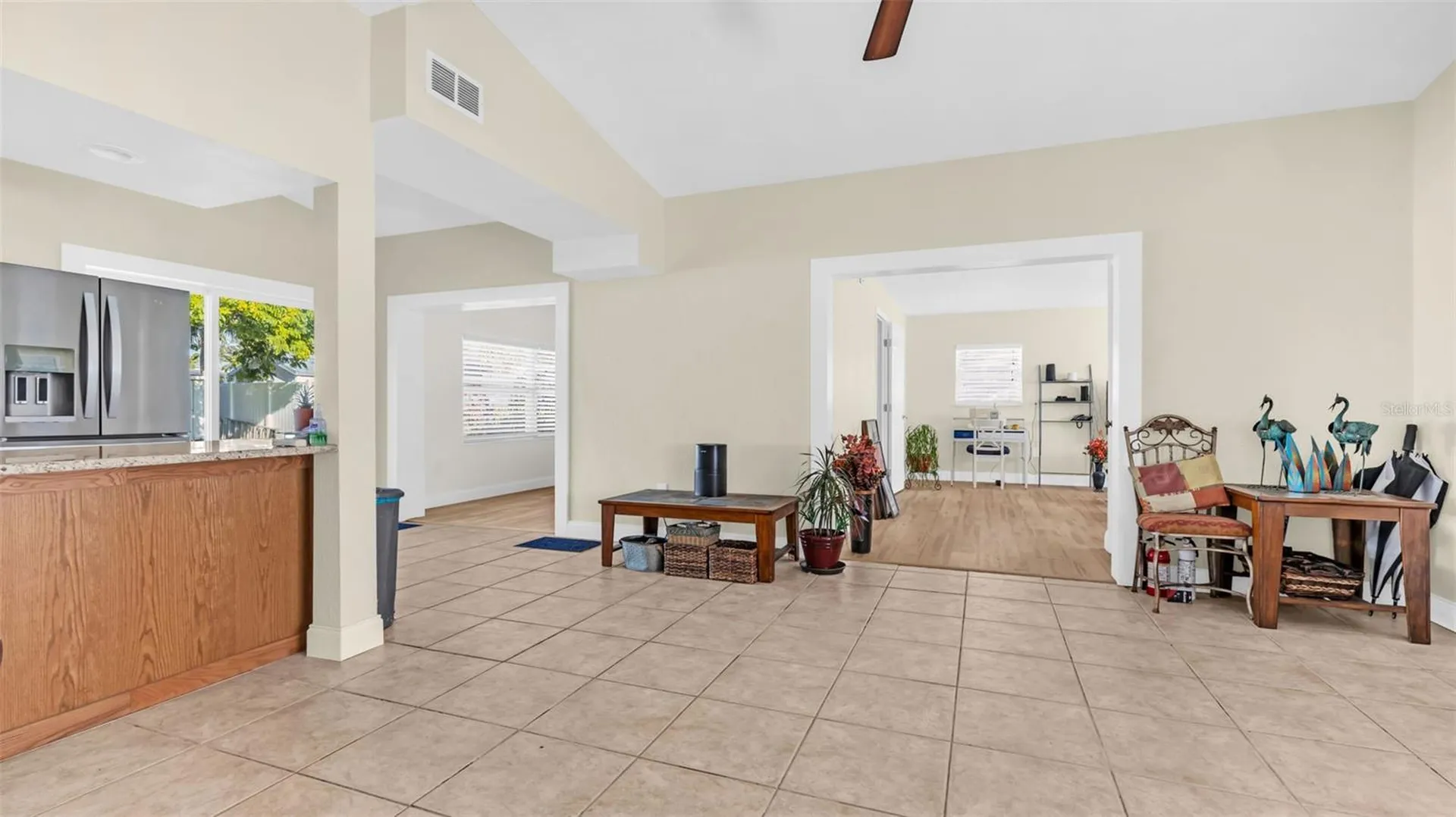7063 S Shore Drive S St Petersburg FL 33707