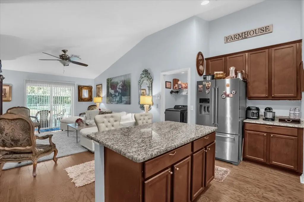869 Bending Oak Trail Winter Garden FL 34787