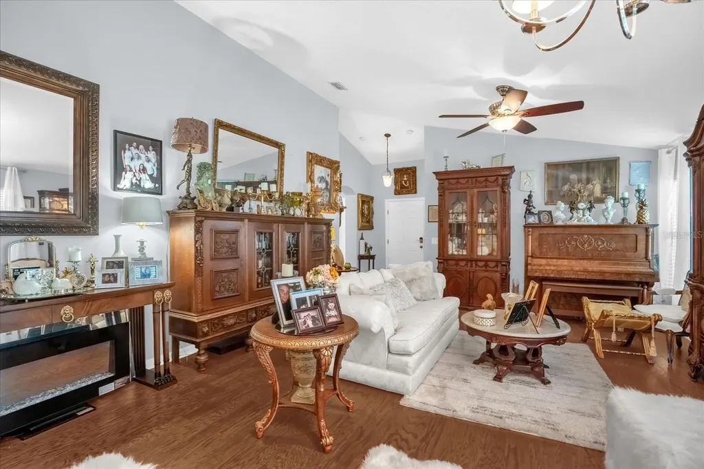 869 Bending Oak Trail Winter Garden FL 34787