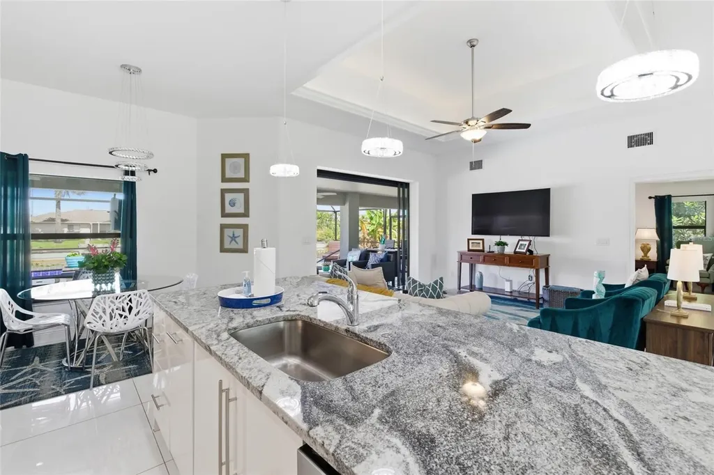 1507 NE 2nd Street Cape Coral FL 33909