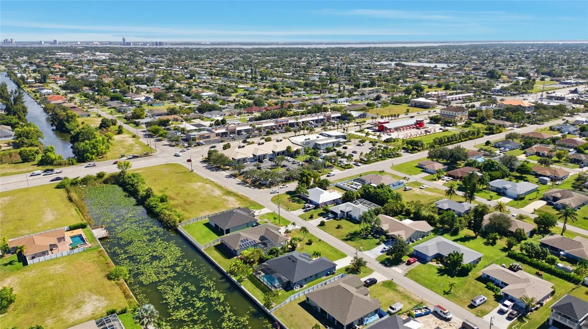 1507 NE 2nd Street Cape Coral FL 33909
