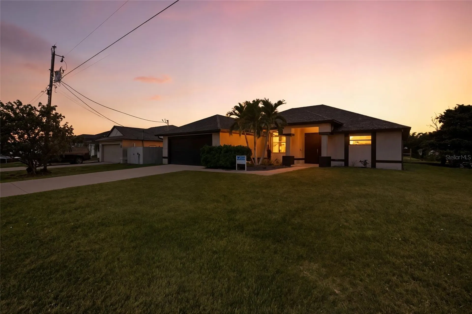 1507 NE 2nd Street Cape Coral FL 33909