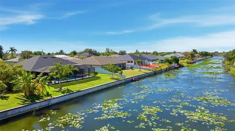 1507 NE 2nd Street Cape Coral FL 33909