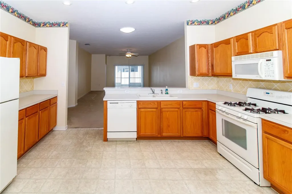 1747 Ravenridge Street Wesley Chapel FL 33543