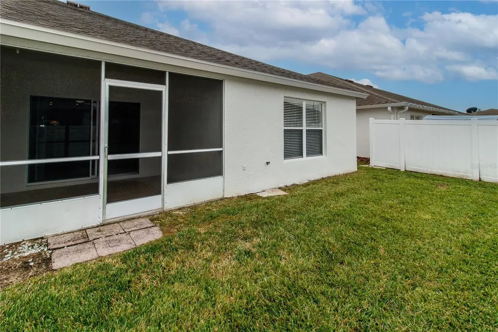 1747 Ravenridge Street Wesley Chapel FL 33543