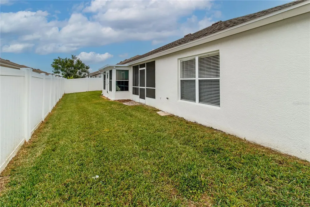 1747 Ravenridge Street Wesley Chapel FL 33543