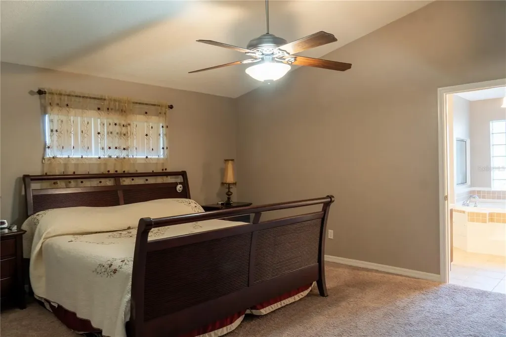 952 Leyburn Drive Deltona FL 32725