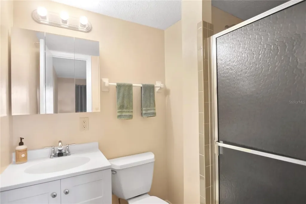 1867 Restful Drive Bradenton FL 34207