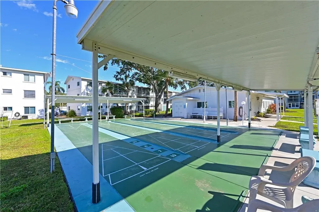 1867 Restful Drive Bradenton FL 34207