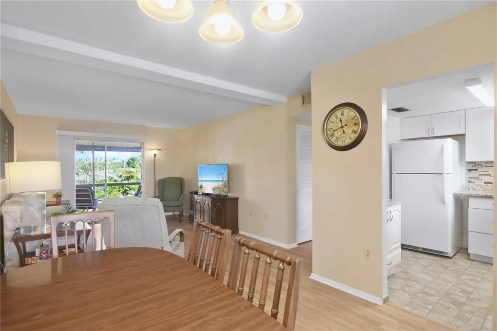 1867 Restful Drive Bradenton FL 34207