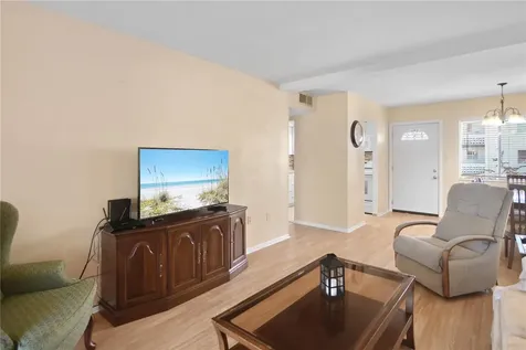 1867 Restful Drive Bradenton FL 34207