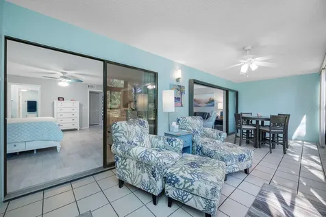 703 Oakview Drive Bradenton FL 34210