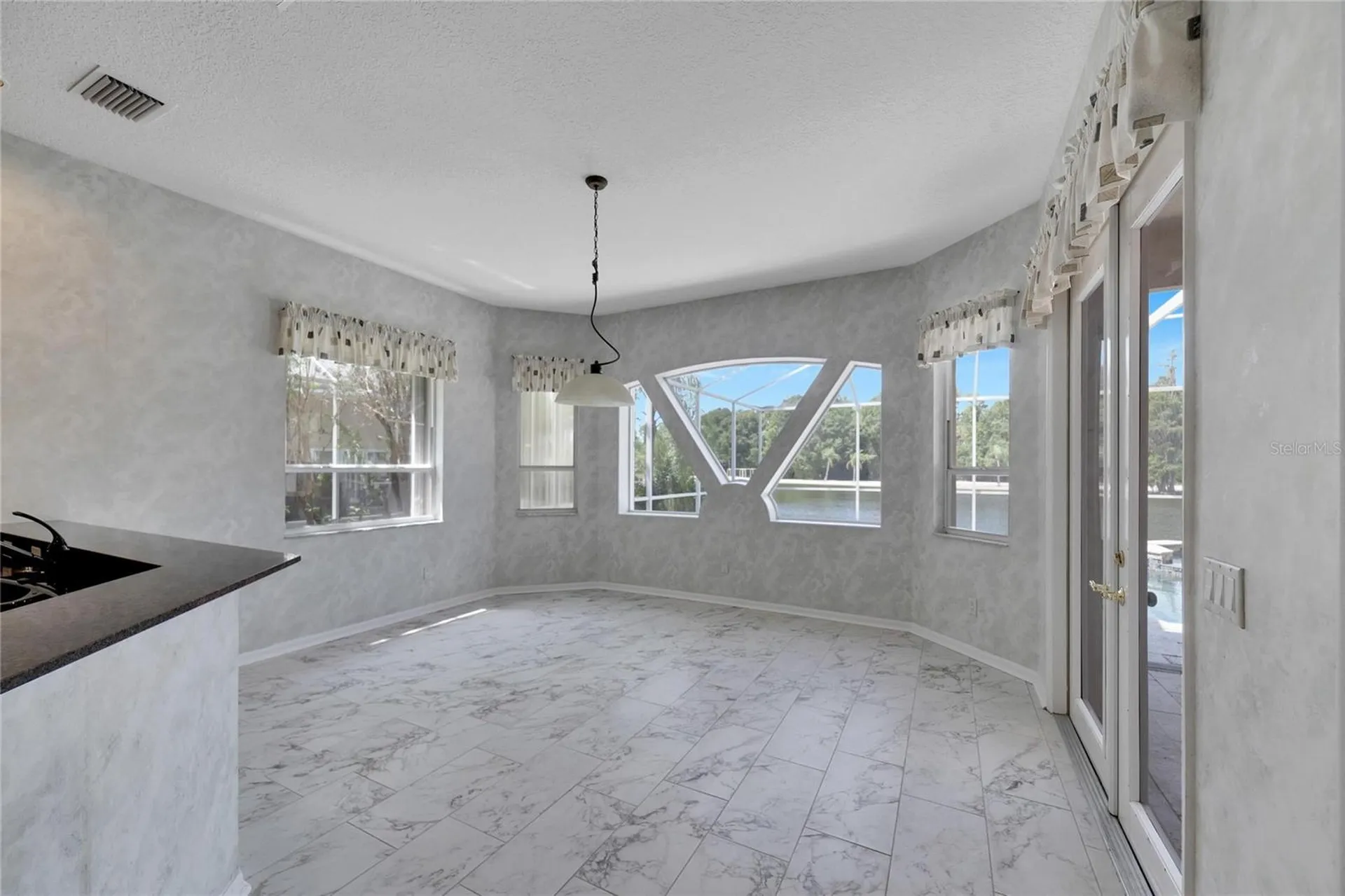 17904 Cachet Isle Drive Tampa FL 33647