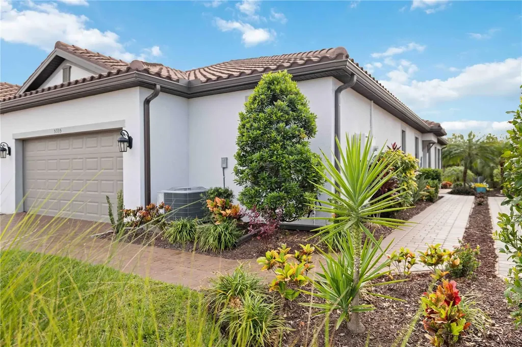 5335 Rushmere Court Palmetto FL 34221