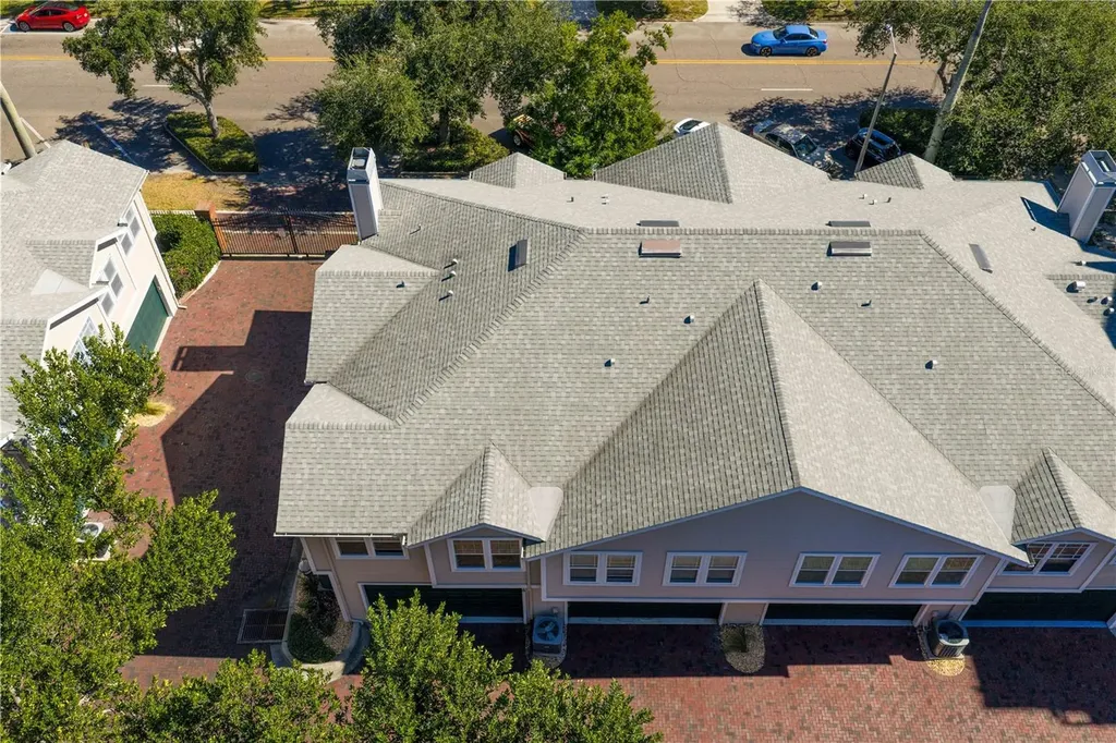 350 2nd Street N St Petersburg FL 33701