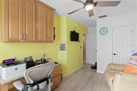 350 2nd Street N St Petersburg FL 33701