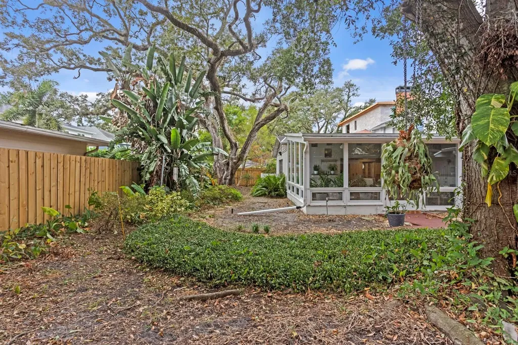 4410 W Clear Avenue Tampa FL 33629