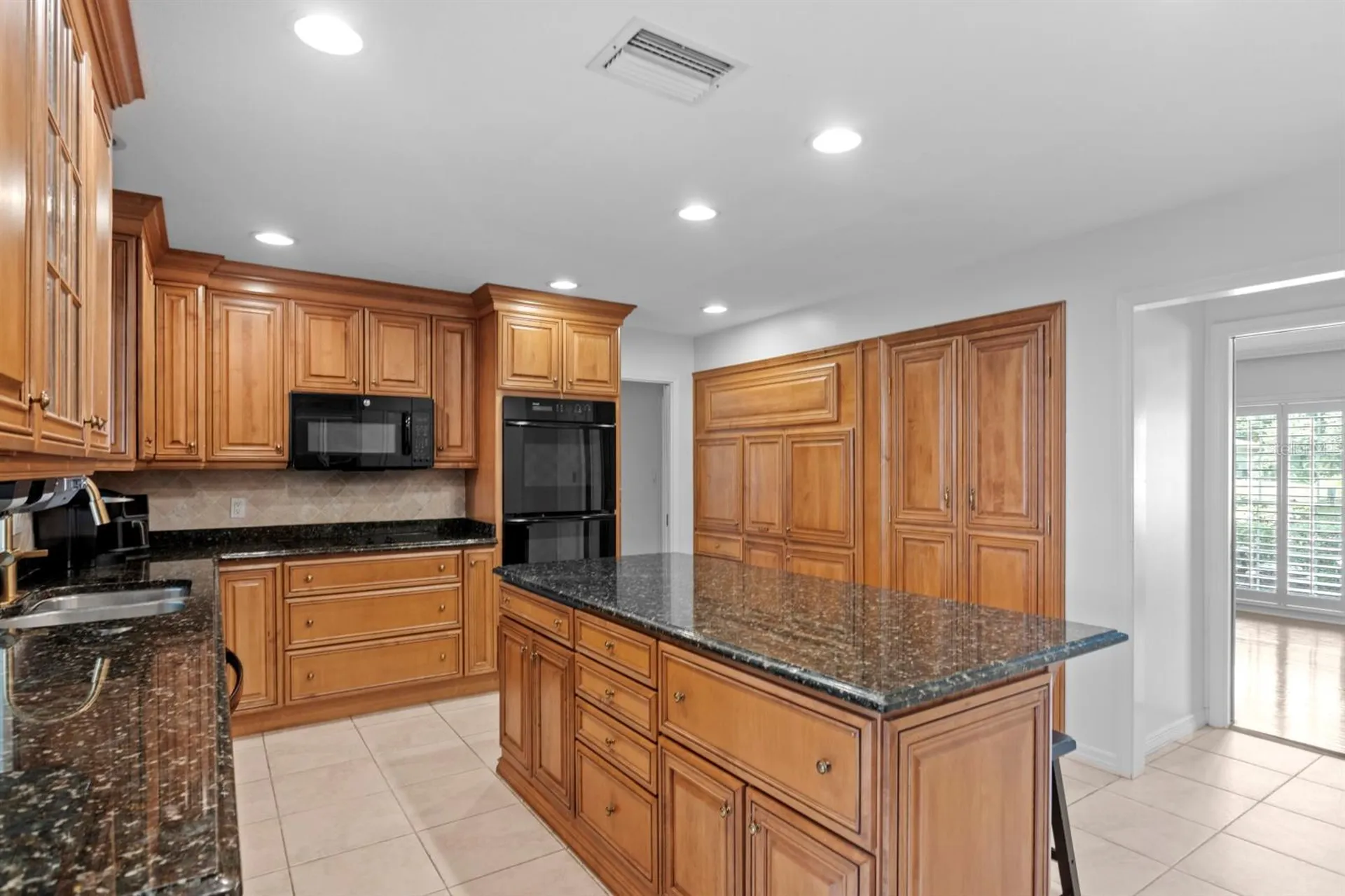 4410 W Clear Avenue Tampa FL 33629