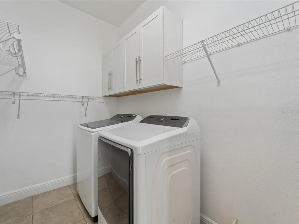 805 Molly Sarasota FL 34232