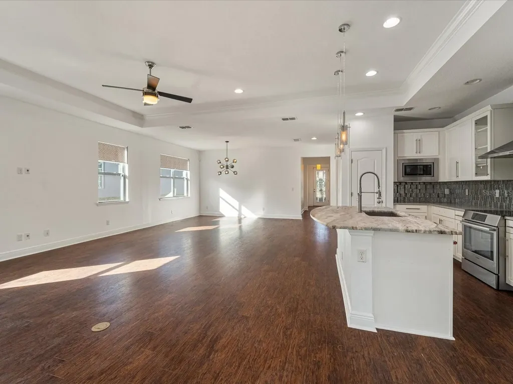805 Molly Sarasota FL 34232