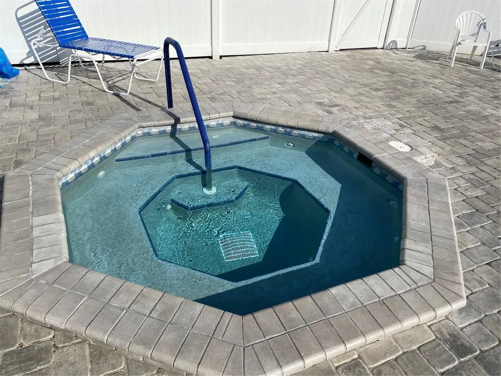 340 Fairway Boulevard Frostproof FL 33843