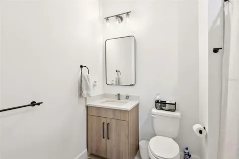 2851 W Gandy Boulevard Tampa FL 33611