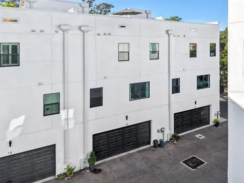 2851 W Gandy Boulevard Tampa FL 33611
