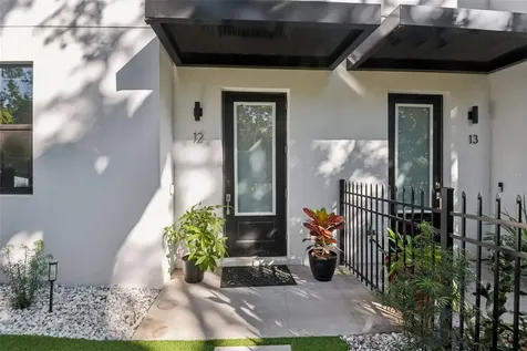 2851 W Gandy Boulevard Tampa FL 33611