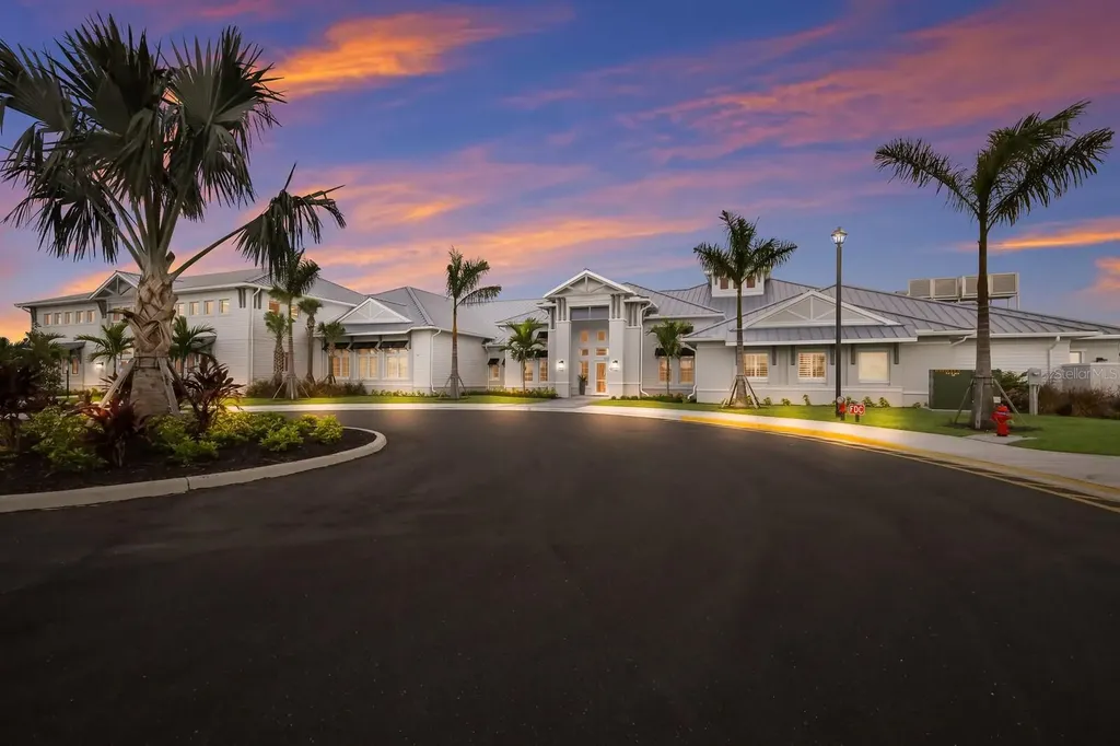 16113 Tradewind Terrace Lakewood Ranch FL 34211